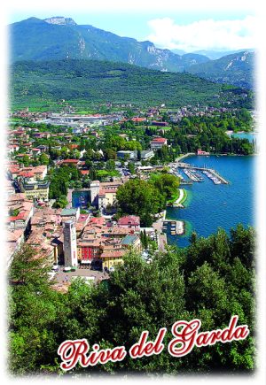 Cartolina F/To 10,5X15 Veduta Riva Del Garda Vert.