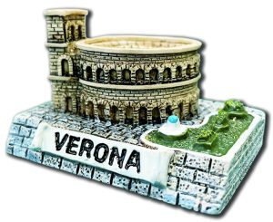 Monum.Picc. Arena Con Piazza Bra