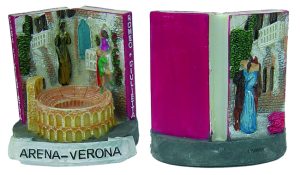 Monum. Verona Group Libro